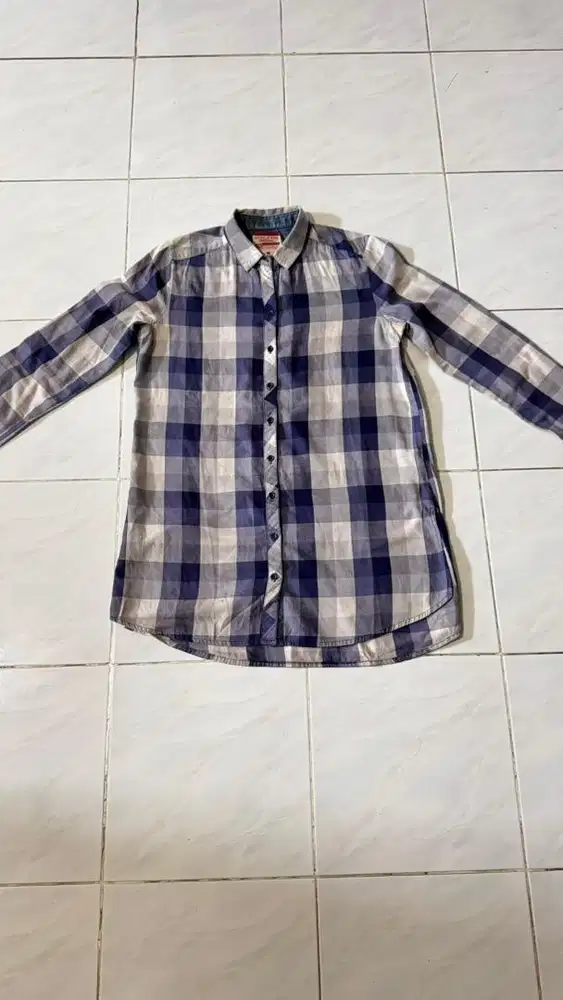 kemeja wanita Logo Jeans Original size S