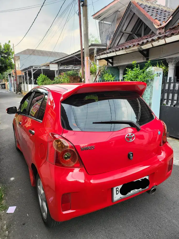 Toyota Yaris 2012 Automatic Pribadi Istimewa