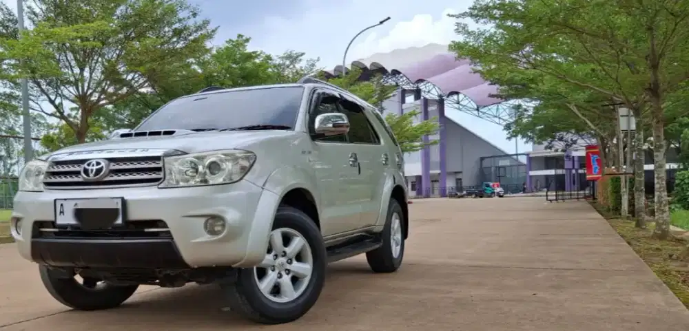 FORTUNER 2.7 G METIC BENSIN