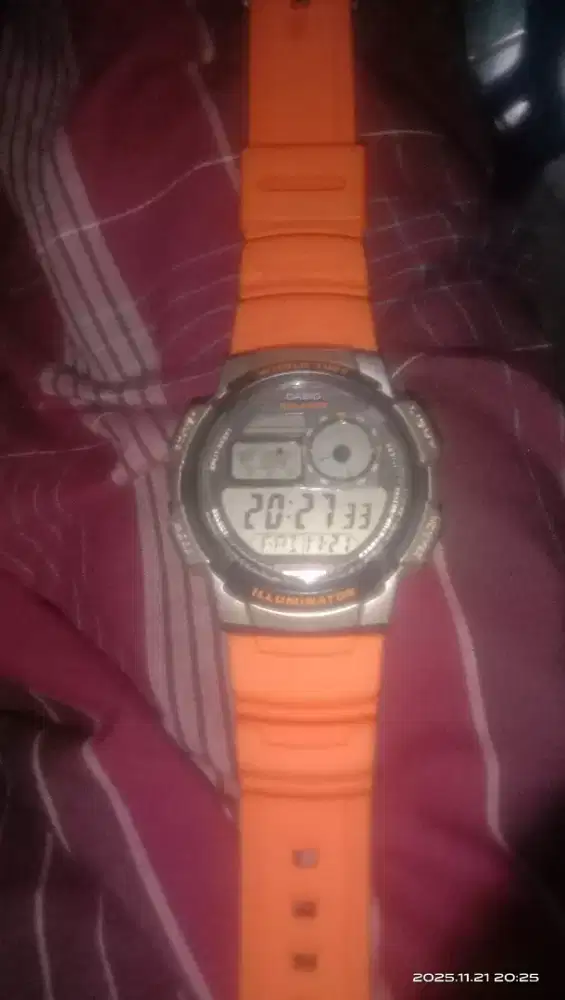 Casio AE 1000 W