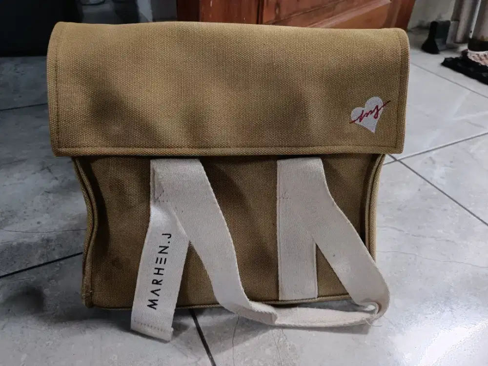 Tas Sling Bag Marhen J