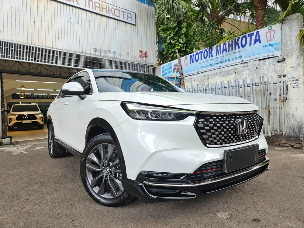 30 rb km Honda HRV 1.5 RS Turbo Sensing 2023 nik 2022 putih white E SE
