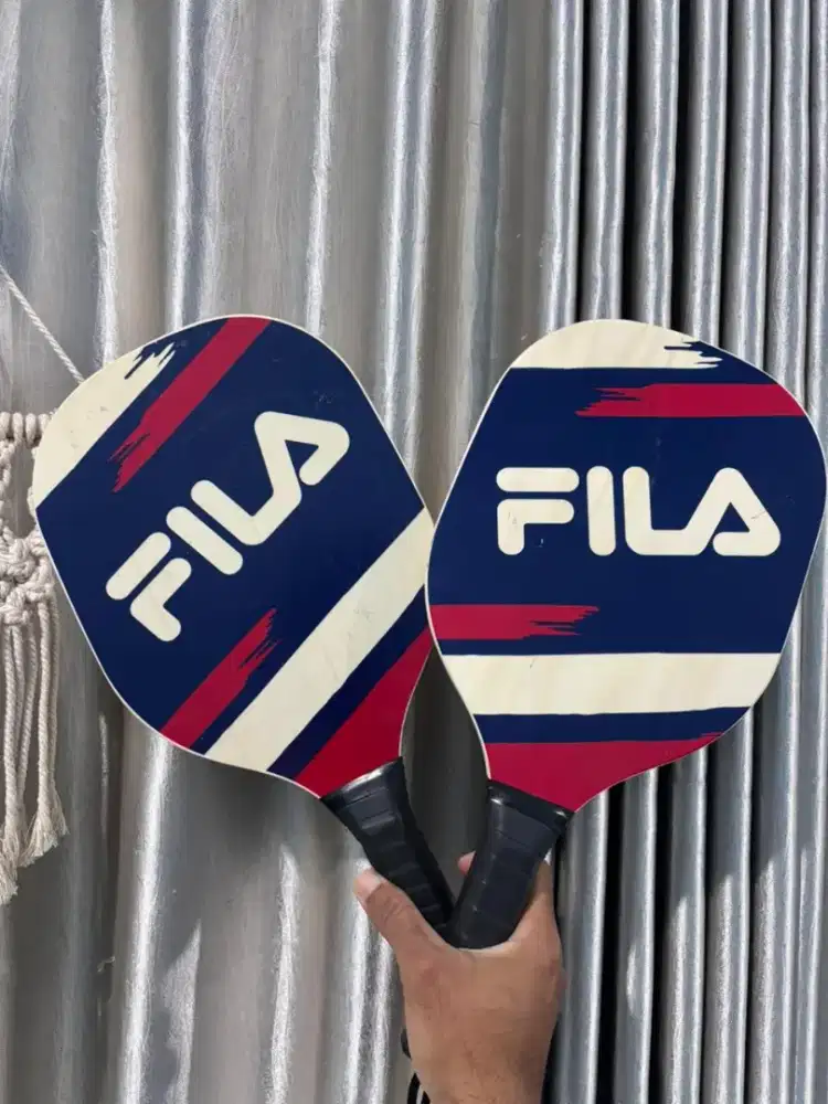FILA Pickleball paddle