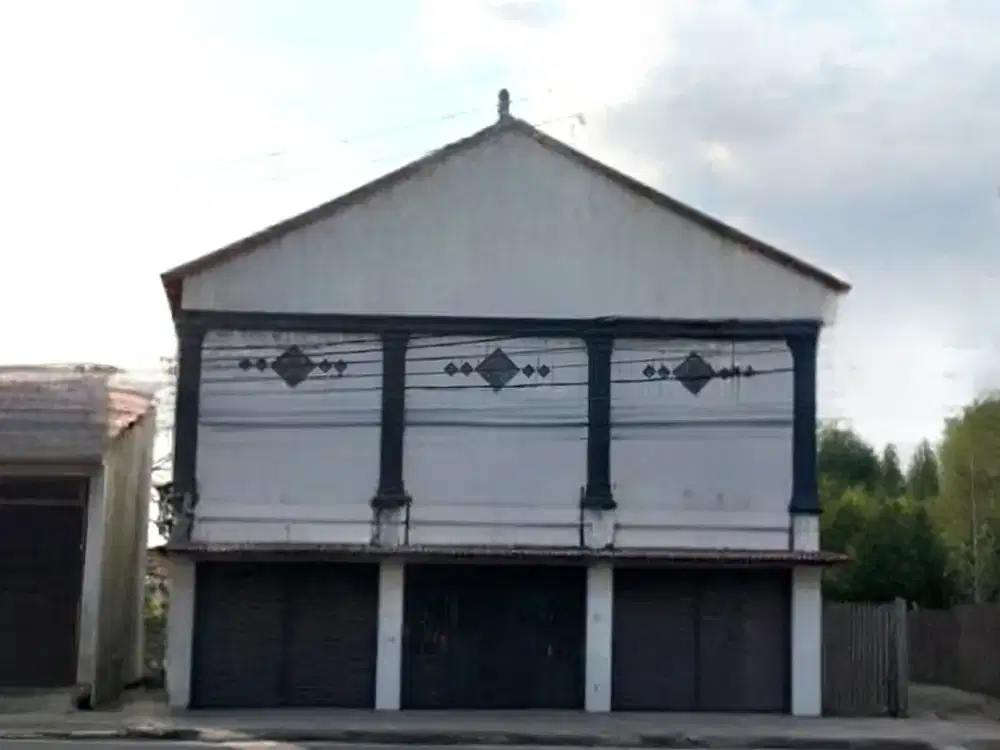 Ruko 3 gandeng hadap jalan raya 15x10 150m Medan Satria Bekasi