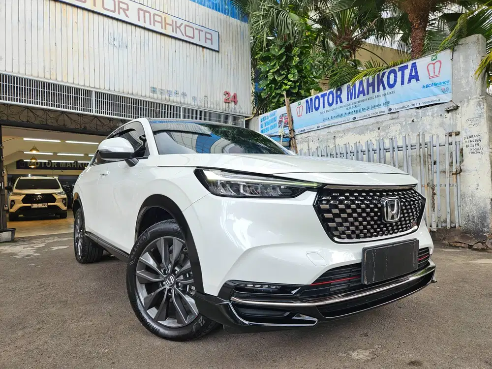 30 rb km Honda HRV RS 1.5 Turbo Sensing 2023 nik 2022 putih E white SE