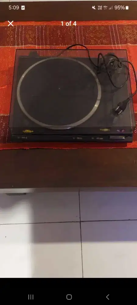 Pemutar Piringan Hitam Technics SL - QD3