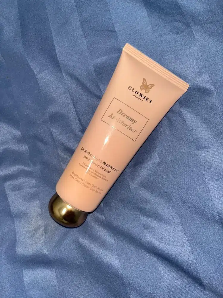 preloved moisturizer glowies
