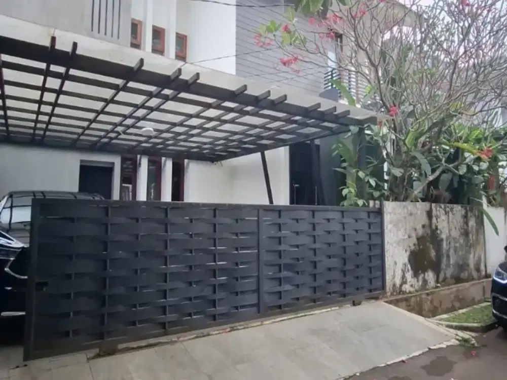 Rumah Bebas Banjir di Area Strategis Jalan Kasuari Sektor 9 Bintaro Jaya