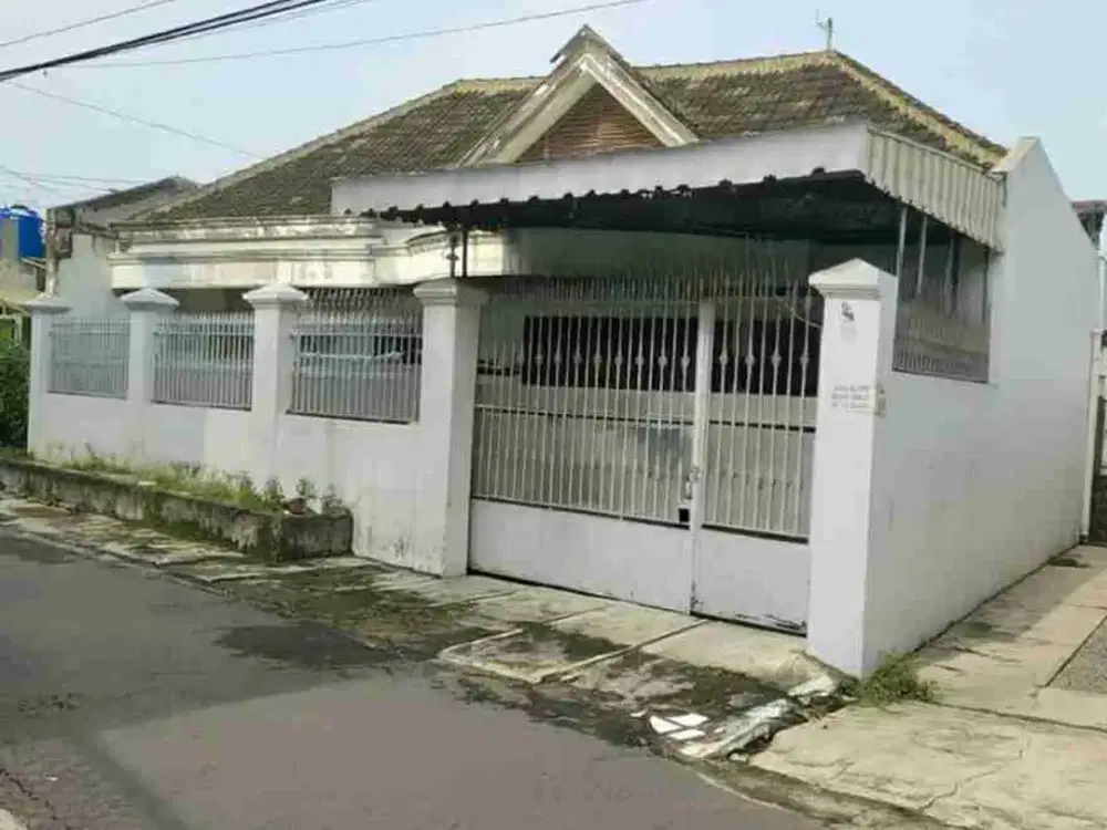 Di jual murah dkt RS Oen Kandang sapi dkt RS Muwardi -UNS