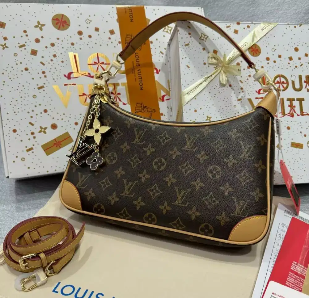 TAS LV BOULOGNE MONOGRAM SHOULDER BAG