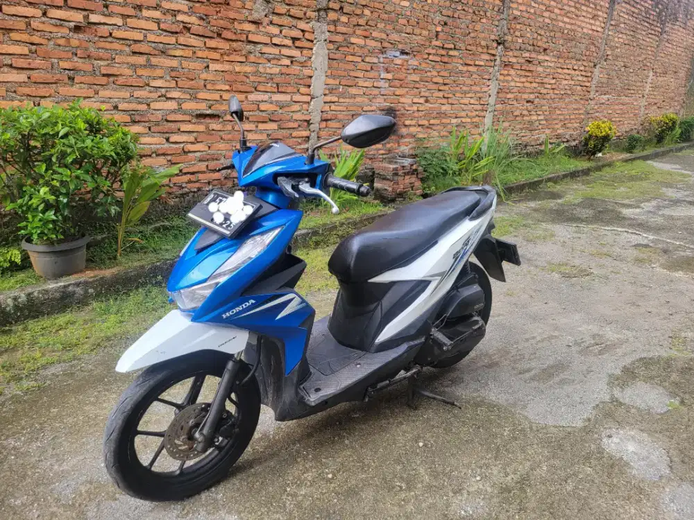 Di jual motor beat 2021