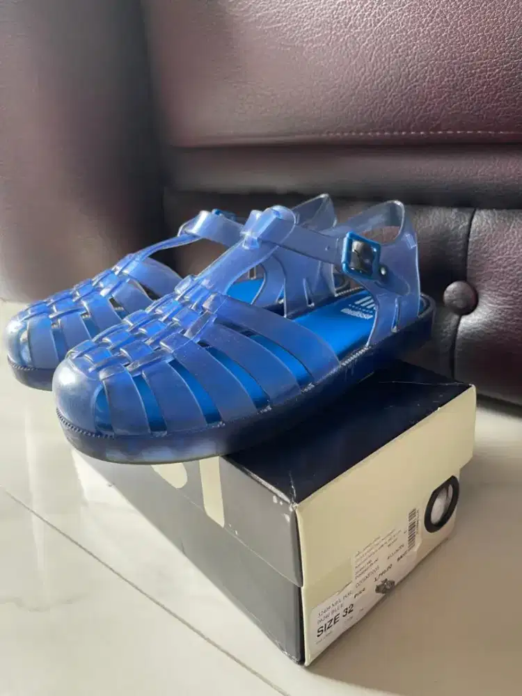 Preloved Mini Melissa Possession blue size 32