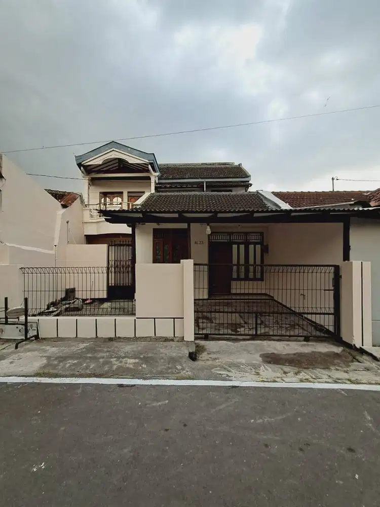 Jual Rumah Solo Baru Bebas Banjir