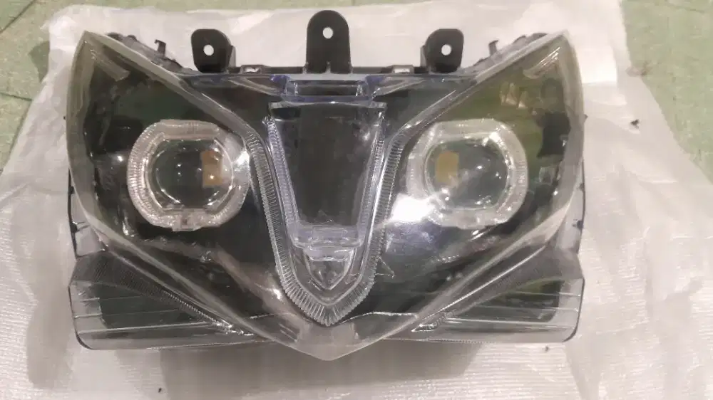 Lampu projie 3 warna eagle