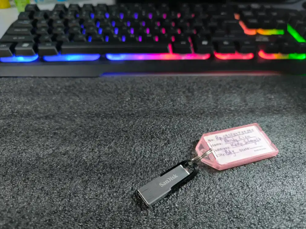 Flashdisk merk sandisk oriiiii 1000% USB 3.0 fasttt bgt up to 150mbps