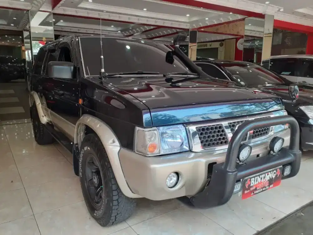 TERRANO KINGSROAD 2003 FACELIFT BIRU / MODEL THN 2004 (BINTANG MOTOR)