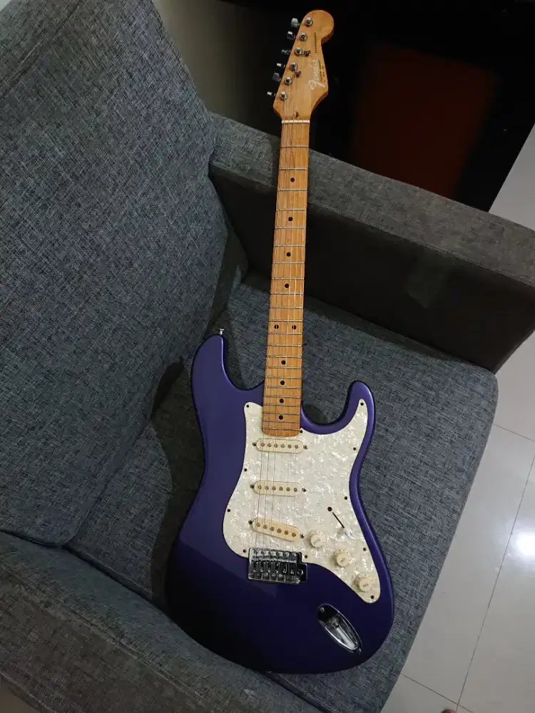 Gitar Elektrik locking tuner | ganteng | model Fender Stratocaster