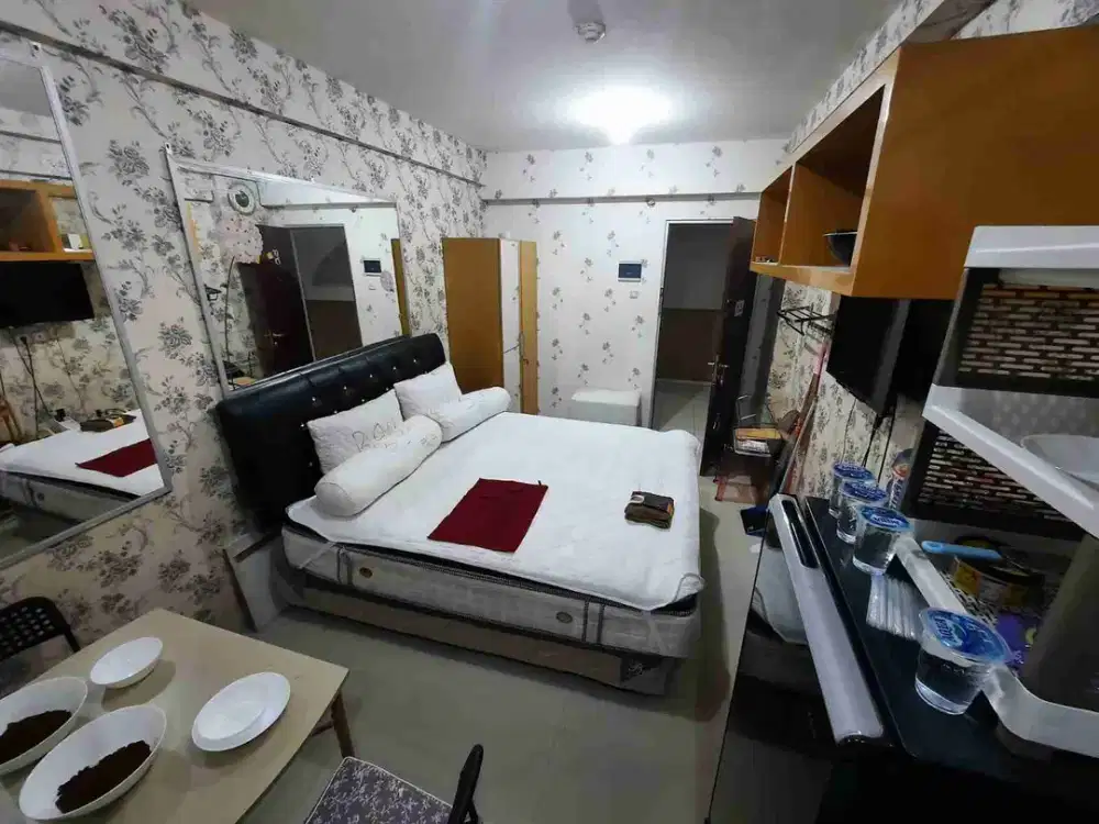 Murah, Jual Cepat unit Apartemen Gunawangsa Manyar, Surabaya.