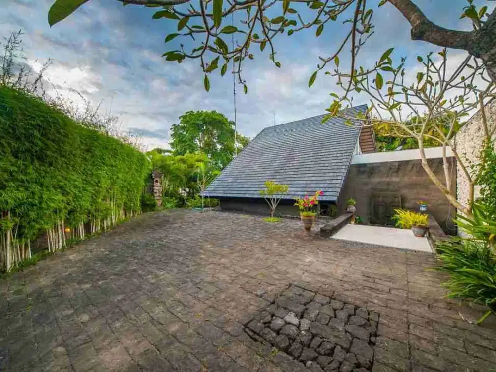 Tropis Modern River view Huge Garden Villa Sukawati Ubud Gianyar Bali - Thumbnail 5