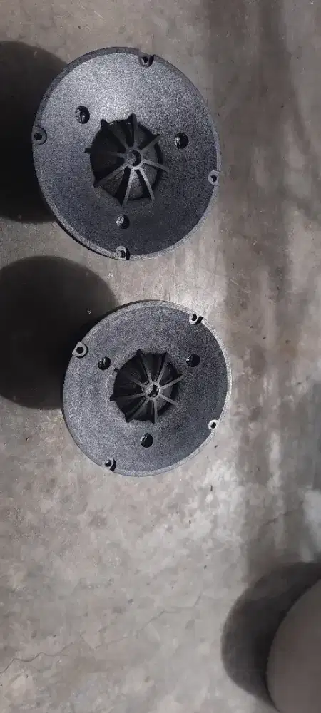 1 set philips speaker..wofer 10inc...middle dan tweter