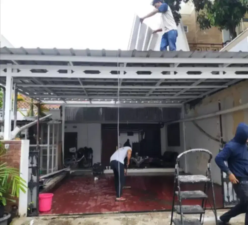 Pasang kanopi baja ringan