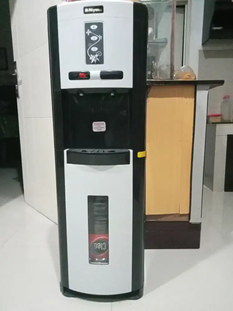 Dispenser Miyako free galon