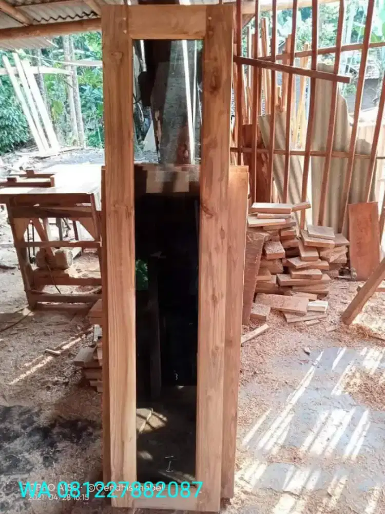 Jual kusen bahan kayu mahoni dan jati
