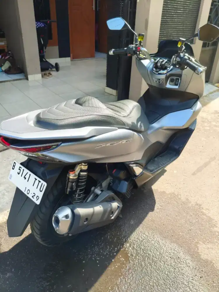Di jual PCX 2024 tangan pertama km rendah