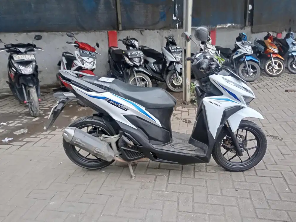 [PROMO NOV] Honda Vario 125 LED New Tahun 2019 Surat Komplit