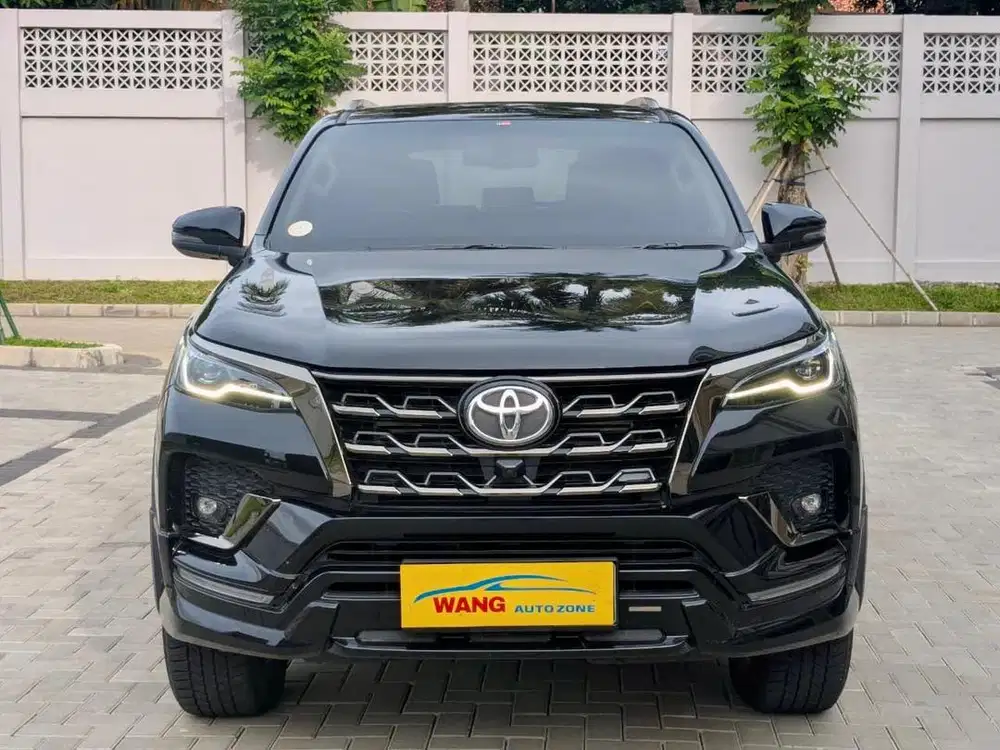 (Km 21.000) Fortuner GR2.8 2022 garansi