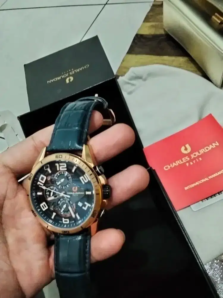 Jam Tangan Branded Charles Jourdan