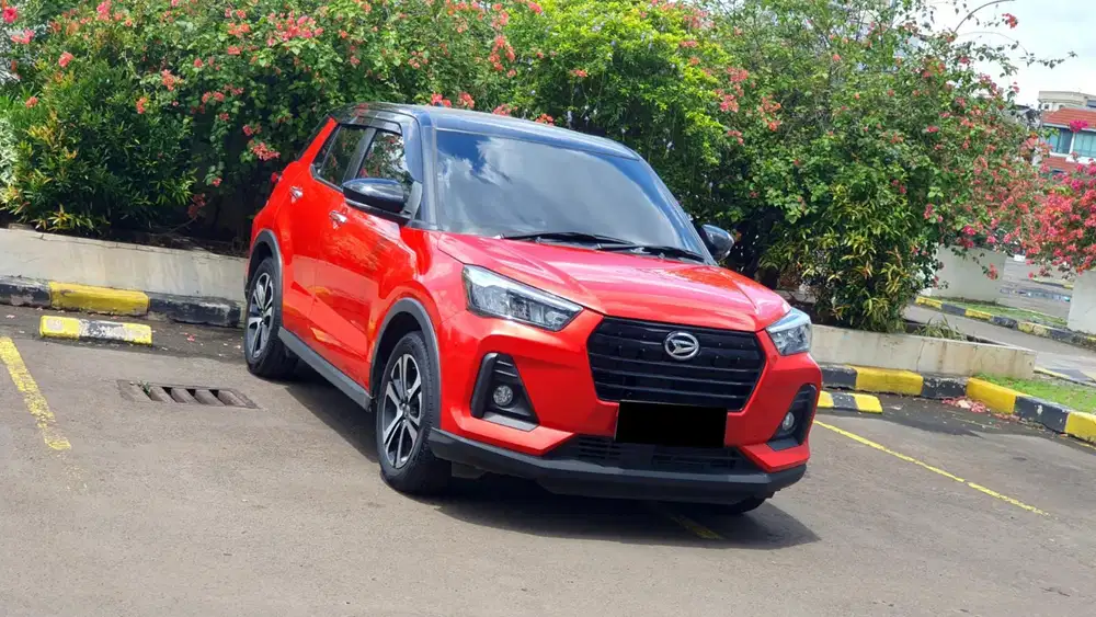 [ ANTIK LOW KM ] Daihatsu Rocky 1.0 R CVT Turbo AT 2022/2023