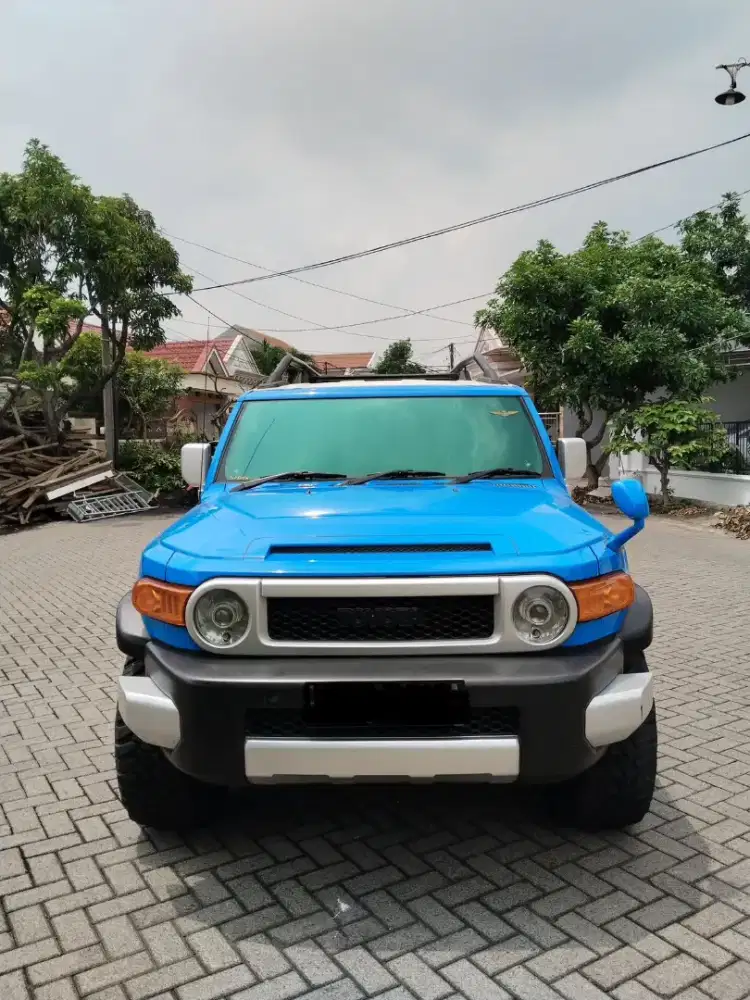 FJ CRUISER ISTIMEWA KM 31 RB AN TAHUN 2012