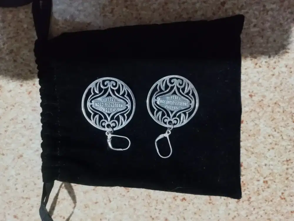 Anting perak Harley Davidson