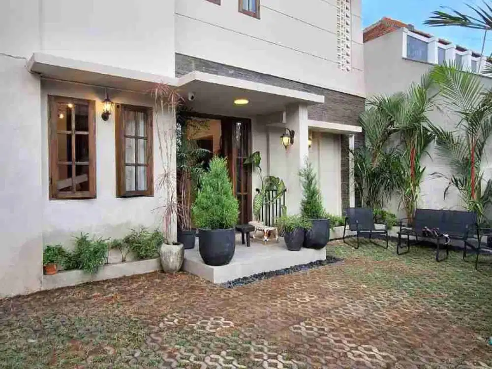 Rumah Style Modern Colonial di Jimbaran