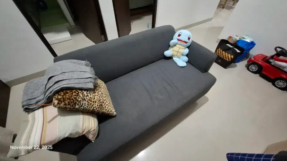 Sofa IKEA 2 Seater Hemlingby