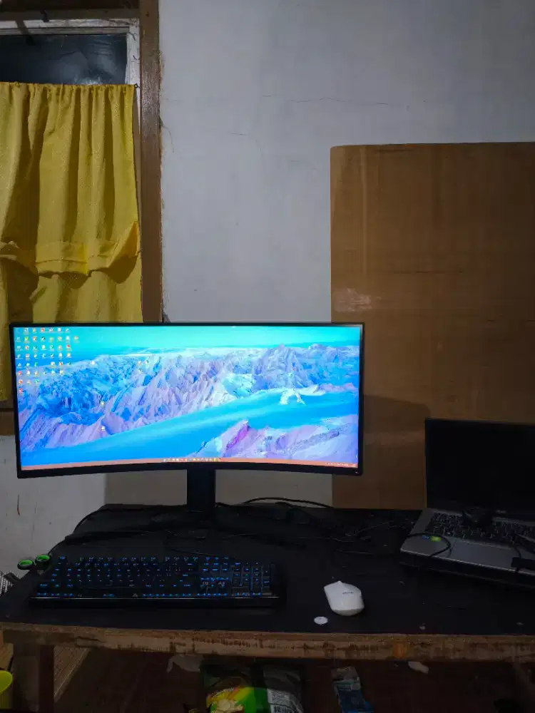 MONITOR 34 INCI XIAOMI CURVED 34 WQHD 3840x1440 144hz GAMING