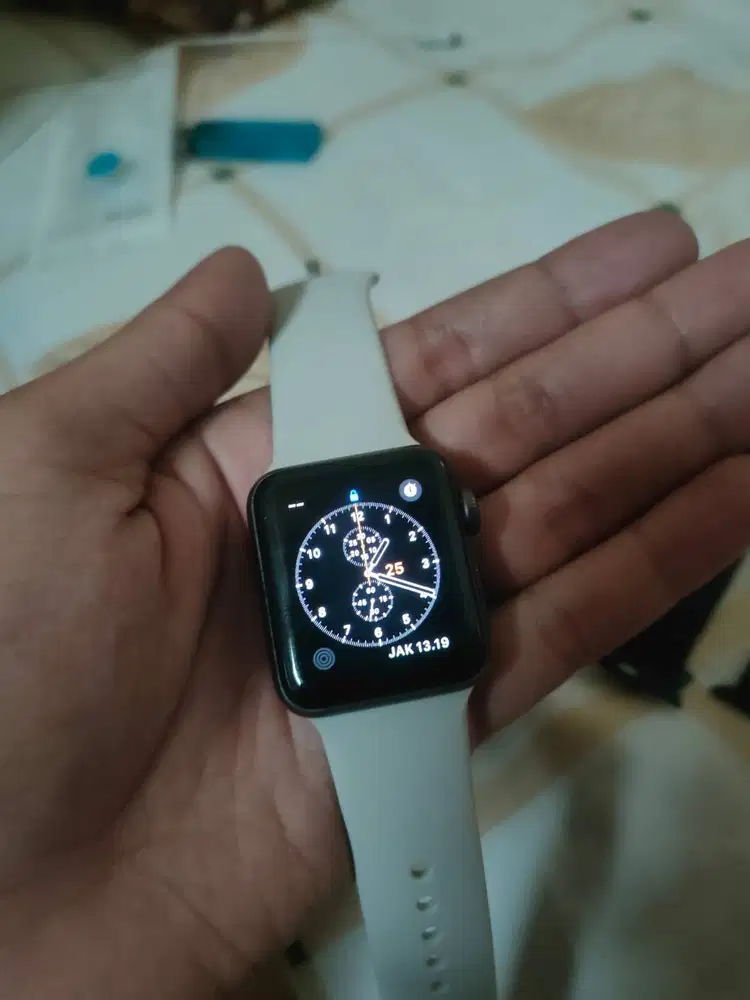 Apple Watch Series 3 (38mm)