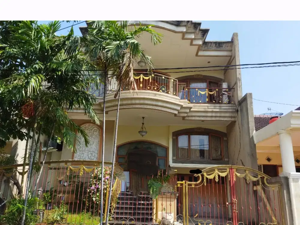 dijualdisewakan rumah pakuwon city