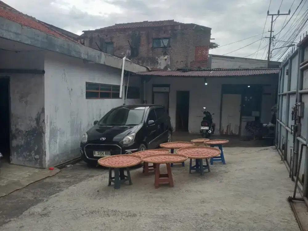 Gudang Bekas Pabrik Strategis di Jalan Baru Raya Cibaduyut