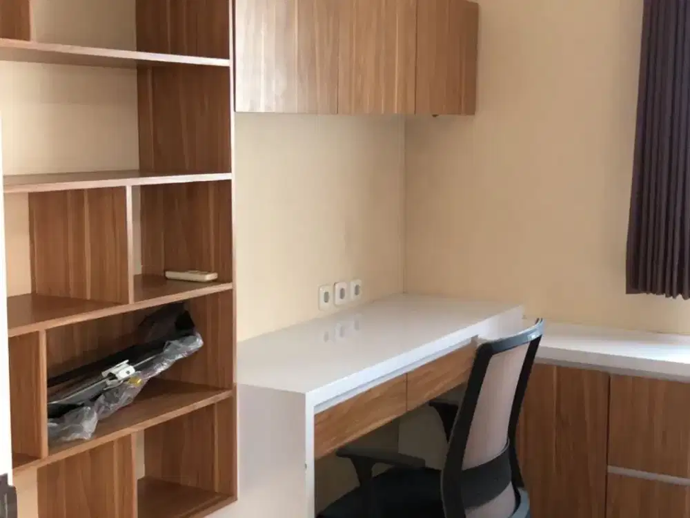 Disewakan Apartemen Puncak Bukit Golf Tower B LT20 Furnish Dekat Pakuwon Mall View Pool