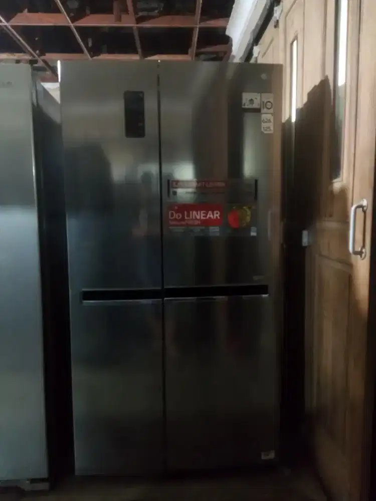 Kulkas Mewah LG Side By Side Inverter Linear