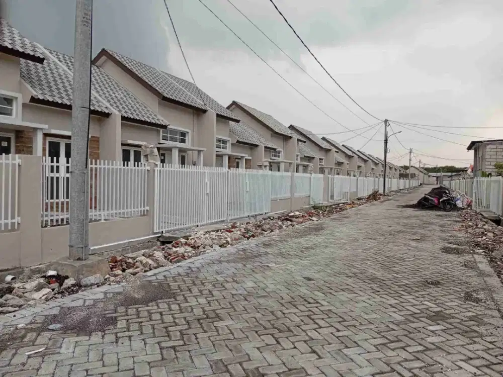 jual rumah keren bagus strategis dekat bandara juanda