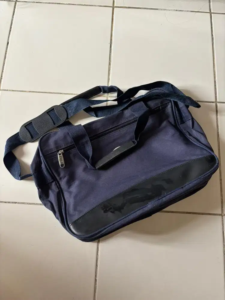 Tas laptop bekas