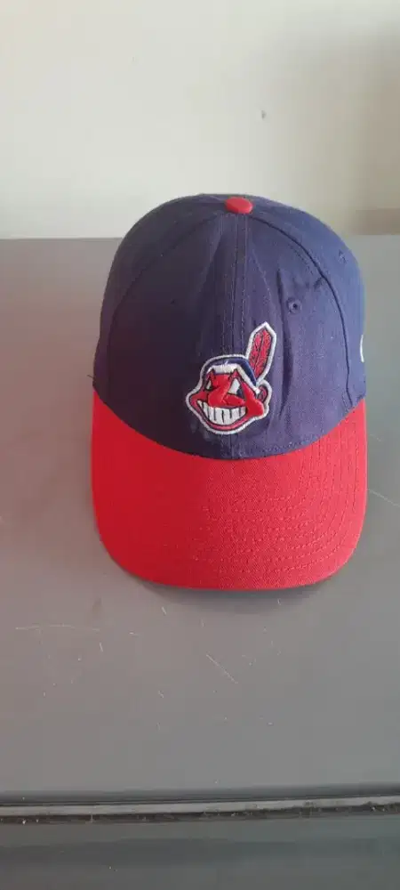 Jual topi new era velcro  cleveland indian second original
