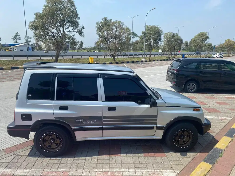 Suzuki Sidekick 2000 Bensin