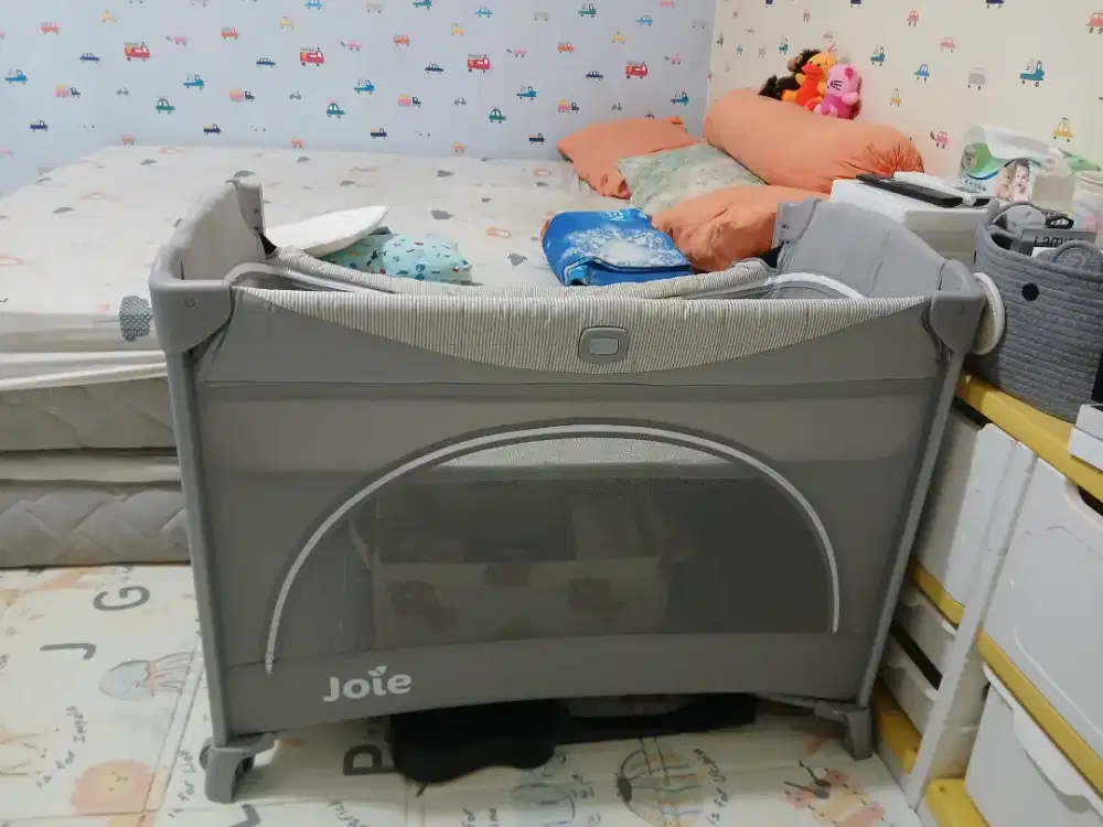 Ranjang/Box Bayi J0ie