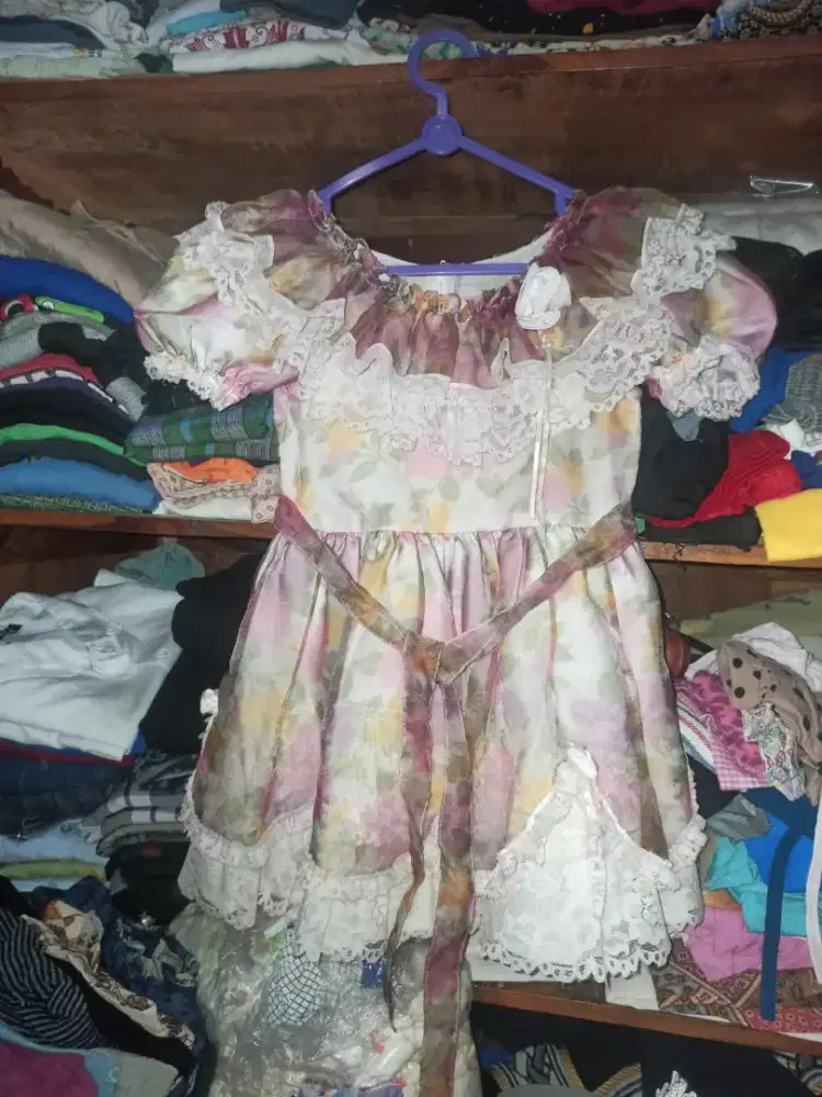 Baju pesta anak preloved