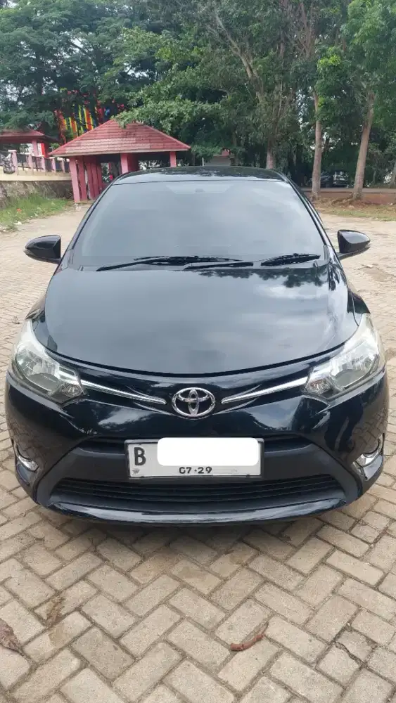 Jual mobil vios e metic 2013