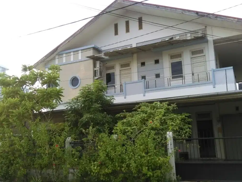 Rumah/Mess 2 Lantai Furnished Siap Huni  6 Bedroom 4 Kamar Mandi